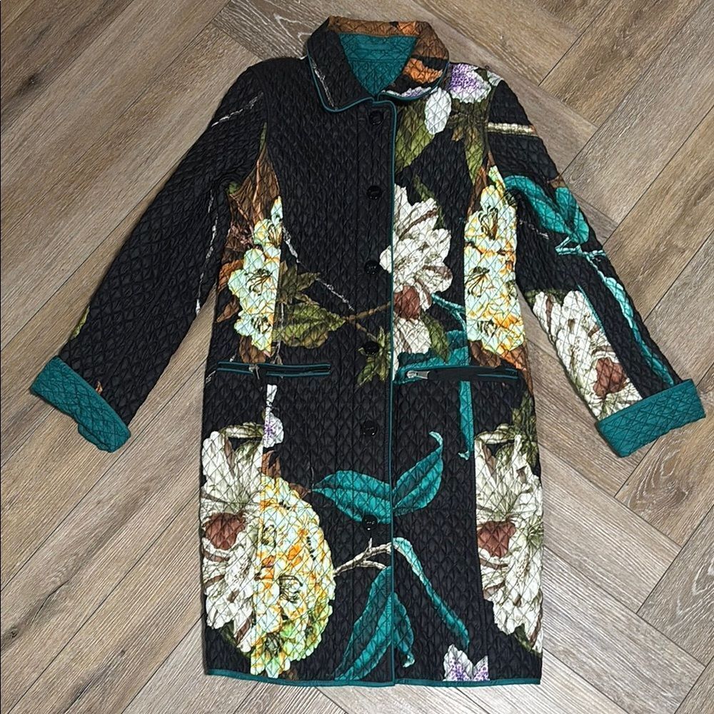 Landi Reversible Floral Quilted Coat